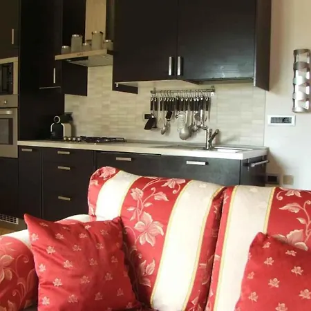 In - Comer See 49954 Apartamento